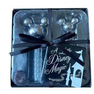 DISNEY DINING DISNEY PARKS MICKEY MOUSE CORKSREW & BOTTLE STOPPER SET NIB